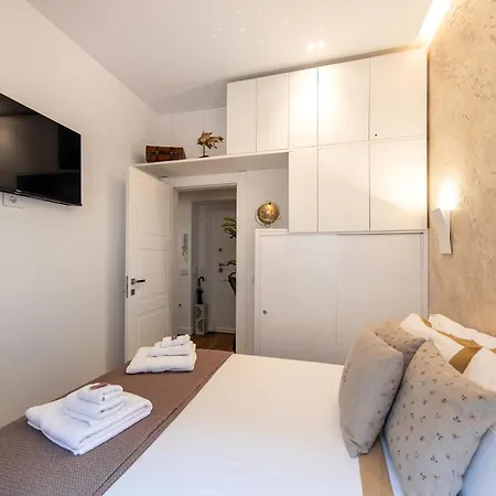 Barcaccia Exclusive Apartamento *